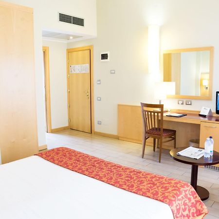 Mokinba Hotels Cristallo Milan Luaran gambar