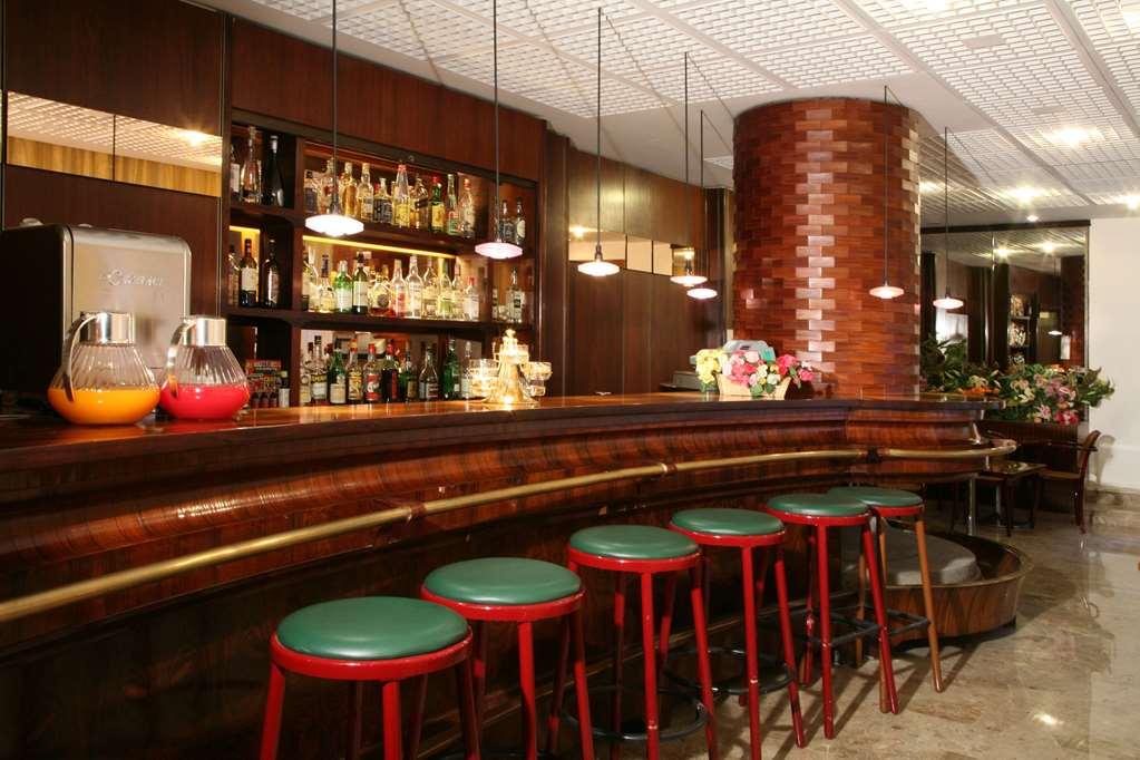 Mokinba Hotels Cristallo Milan Restoran gambar