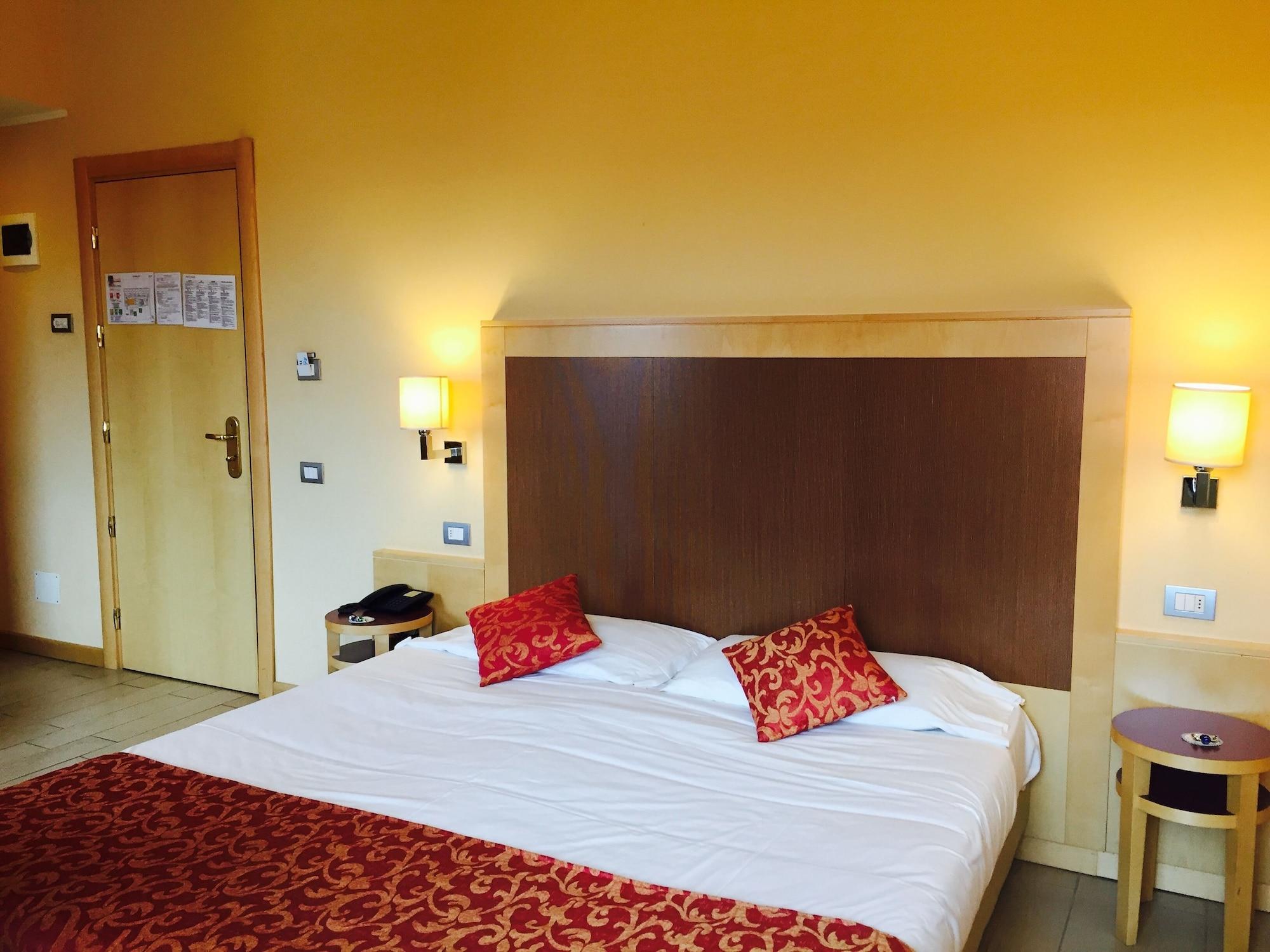 Mokinba Hotels Cristallo Milan Luaran gambar