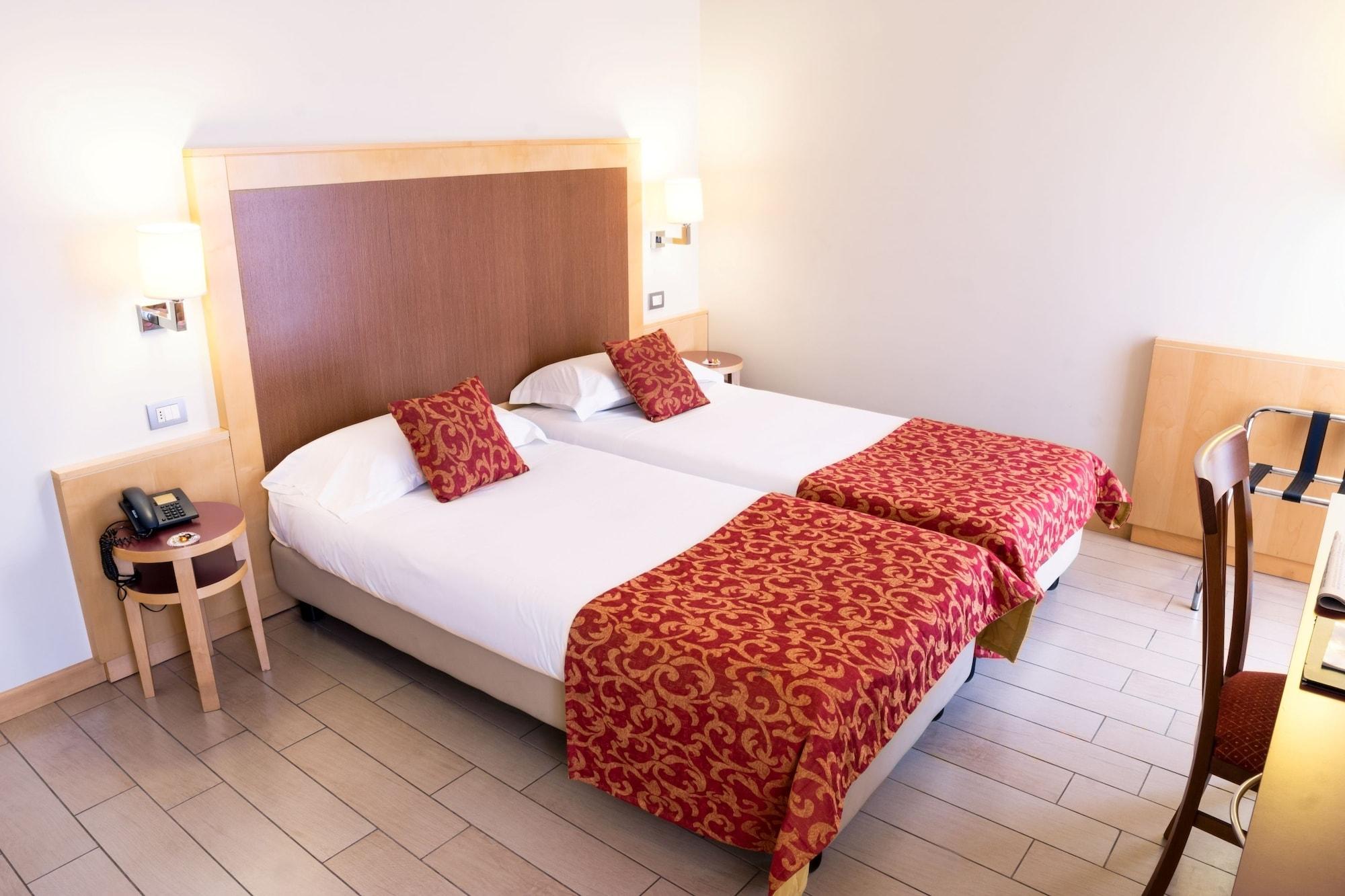 Mokinba Hotels Cristallo Milan Luaran gambar