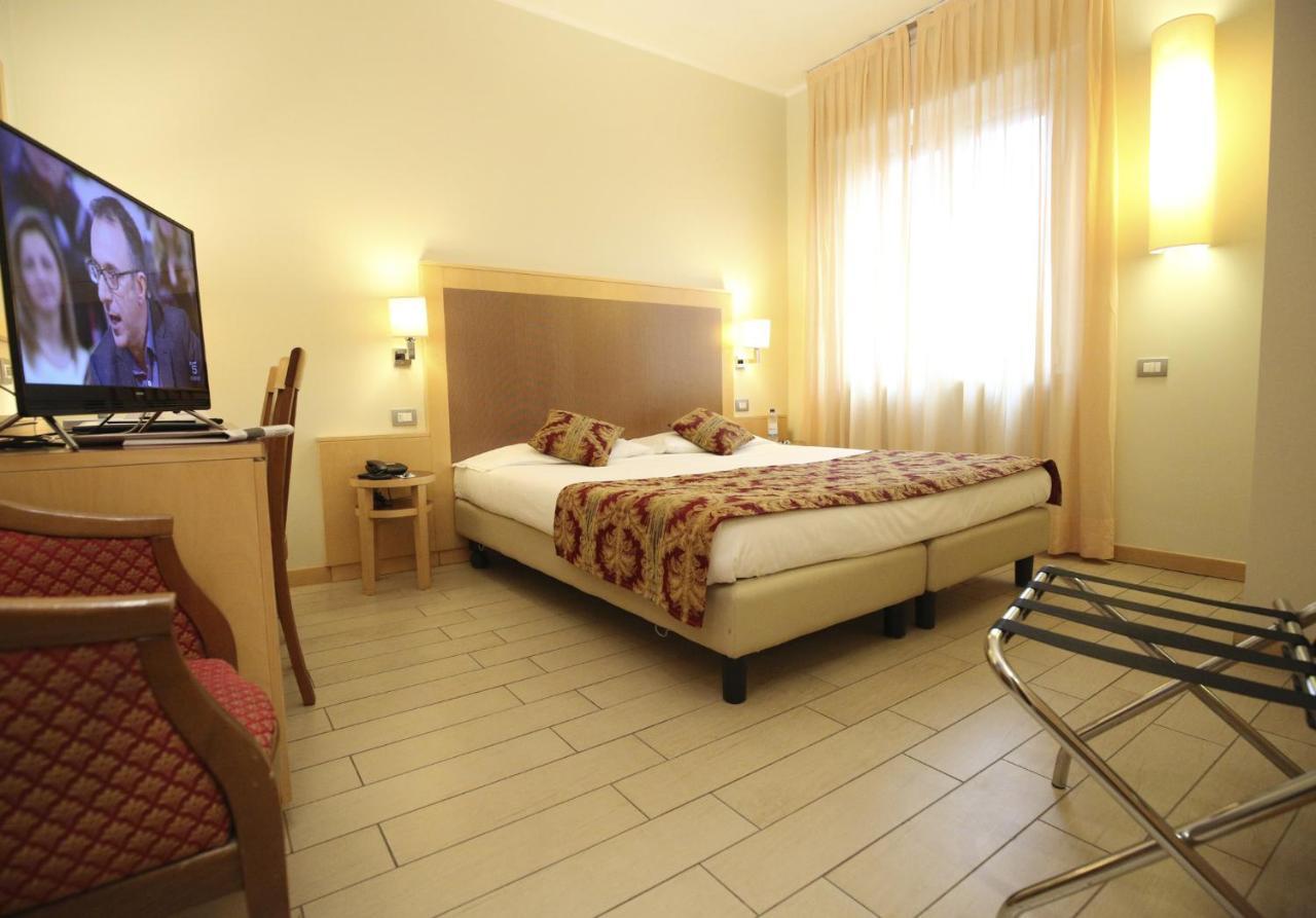 Mokinba Hotels Cristallo Milan Luaran gambar